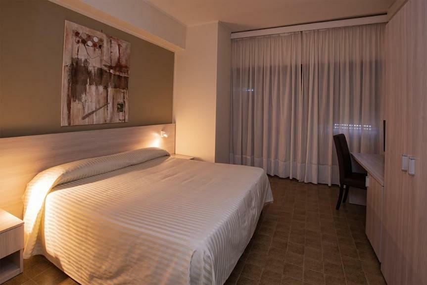 Hotel Scacciapensieri Неттуно Экстерьер фото